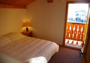 Ski aux pieds ! Chalet privé et charmant 9p, coeur de la station