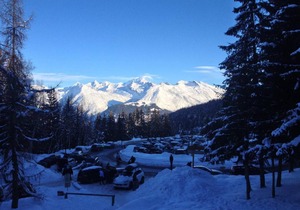 Ski-in/ski-out & foot of the slopes, 14th floor, view mountain, balcony, fireplace or stove, tv