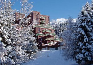 Ski-in/ski-out & foot of the slopes, 15th floor, view forest, fireplace or stove, tv, 29m², Les Arcs