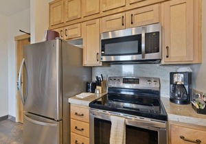 Ski-in/Ski-out 2Bed 2Bath Sunstone Lodge Condo at Little Eagle Express