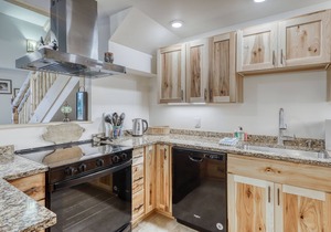 Ski-In/Ski-Out Condo w/Shared, Seasonal Pool, Fast WiFi, Gas Fireplace, & Loft
