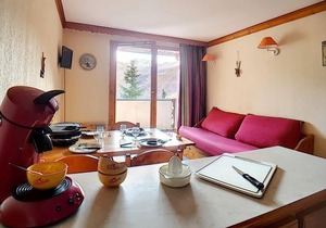 Ski-in/ski-out & foot of the slopes, 7th floor, balcony, tv, ski locker, 30m², Les Menuires