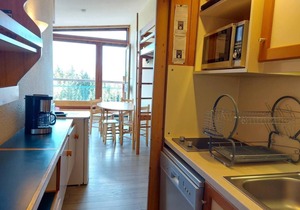 Ski-in/ski-out & foot of the slopes, 10th floor, view mountain, balcony, tv, 25m², Les Arcs