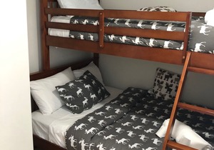 Ski-in/Ski-out Renovated Condo Mont-Tremblant