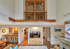 Ski in/Ski Out to Snowbird in this Beautiful Unit with Hot Tub and Fireplace