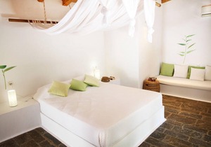 Skiathos Holidays Suite