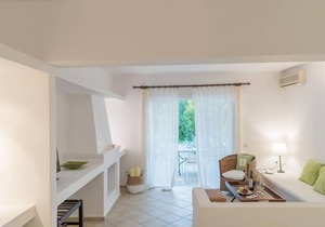 Skiathos Holidays Suite