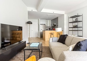 Sleek Kendall Square 1BR w/Gym, W/D & Concierge, near MIT, by Blueground