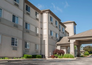 Sleep Inn & Suites Lake of The Ozarks