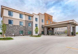 Sleep Inn & Suites West Des Moines near Jordan Creek