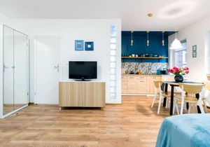 Sleepway Apartments - Blue Dream