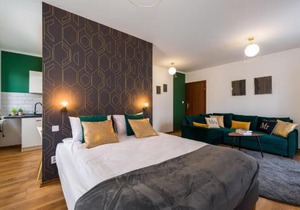 Sleepway Apartments- Green Dream