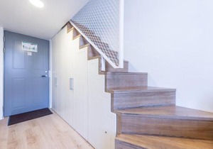 Small Cozy two-level Apartments 9