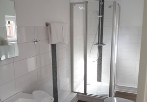 Small Double Room (Standard) - Pension Marktblick - bed & breakfast