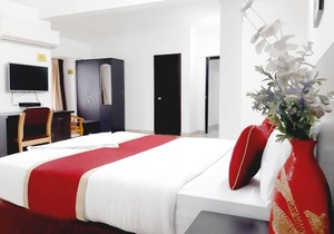 SmartStay Long Stay DLX Room in Luxury Apartment - MG Road area