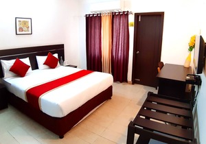 SmartStay Private DLX Room in Luxury Apt-M G Road