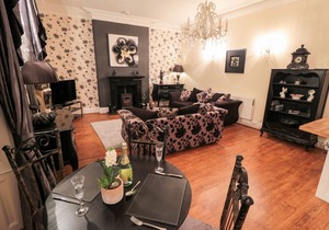 Sneaton Hall Apartment 4, SNEATON