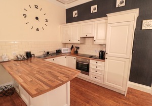 Sneaton Hall Apartment 4, SNEATON
