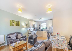 Snowdrop Cottage - W43121