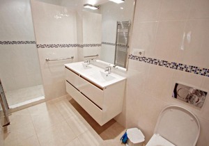 Sola - pretty holiday property with garden and private pool in Benissa