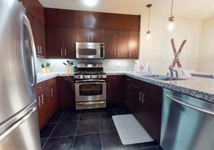 Solstice 10 Apartment