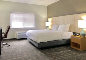 Somerset Lofts, Ascend Hotel Collection
