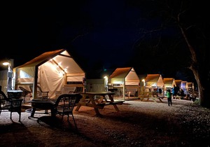 Son's River Ranch Glamping Cabin #1 Rare Find! Glamping on the Gorgeous San Marcos River!