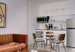 Sonder Court Square | One-Bedroom Apartment