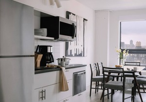 Sonder Court Square | Two-Bedroom Apartment w/City View