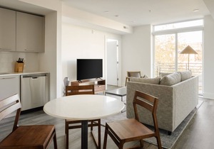 Sonder Europa | Two-Bedroom Apartment w/ Balcony