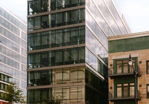 Sonder South Wabash | Queen Studio Apartment w/Courtyard View