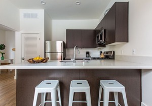 Sonder | State Suites | Stunning 2BR + Balcony