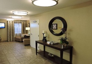 Sonesta Simply Suites Chicago Waukegan