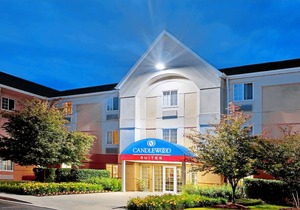 Sonesta Simply Suites Chicago Waukegan