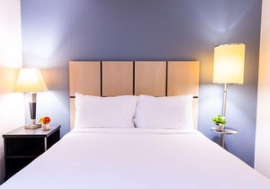 Sonesta Simply Suites Denver West Federal Center
