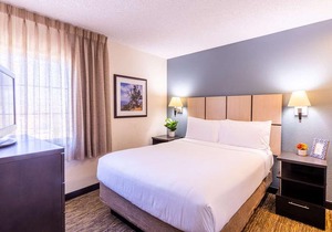 Sonesta Simply Suites Denver West Federal Center