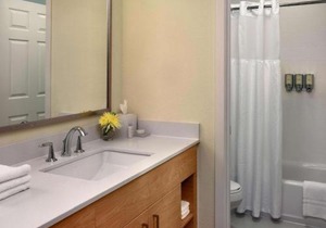Sonesta Simply Suites Dublin Columbus