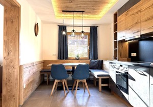 Sonnige Ferienwohnung, geschmackvoll eingerichtet im Bayerischen Landhausstil