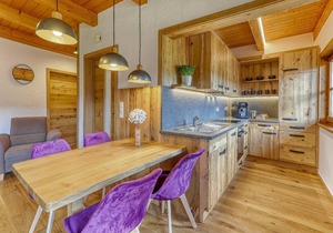 Sonnige Ferienwohnung, geschmackvoll eingerichtet im Bayerischen Landhausstil