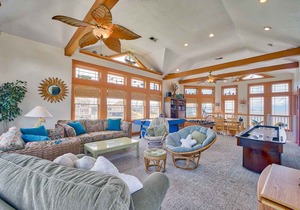 Sound of Silence - Alluring 4 Bedroom SoundFront Home in Frisco