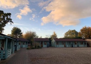 Southernwood - Garden Lodge 11