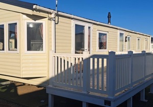 SP146 - 8 Berth Caravan - with veranda
