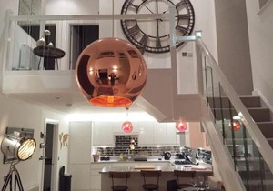 Spacious 1 Bedroom Split Level Old Pub Conversion Tower Bridge