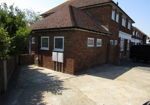 Spacious 2 bed flat with free Parking in Rottingdean