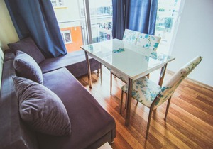 Spacious 2 Bedroom For Up To 5 With Mountain View. Free Wifi
