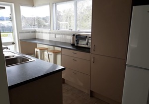 Spacious 2 Bedroom Self-Contained Unit