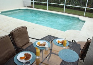 Spacious 3 BR Mediterranean Style Villa Located Near Disney and Parks