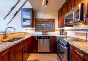 Spacious 3BR | Walk to Village + Lost Lake | Quiet Location | Spacious | Managed By Aloha Whistler