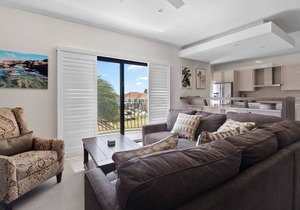 Spacious 4BR Condo in Prestigious Resort at Oro 1 by Bocobay