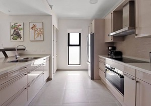 Spacious 4BR Condo in Prestigious Resort at Oro 1 by Bocobay